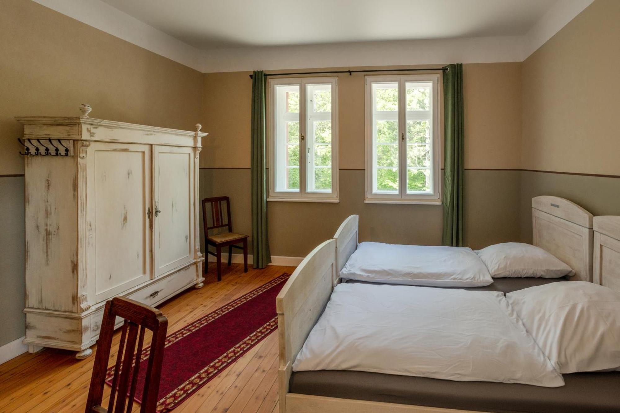 Museumsbahnhof Ahuette Hotel Uxheim Bagian luar foto